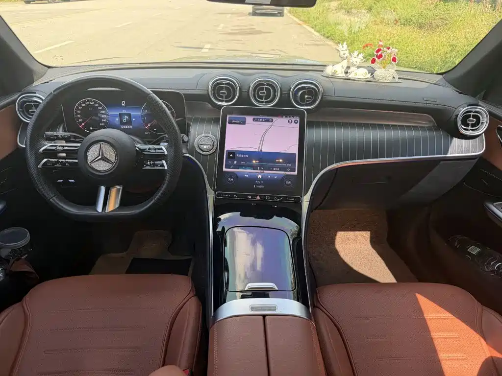 Mercedes-Benz GLC — миниатюра 8