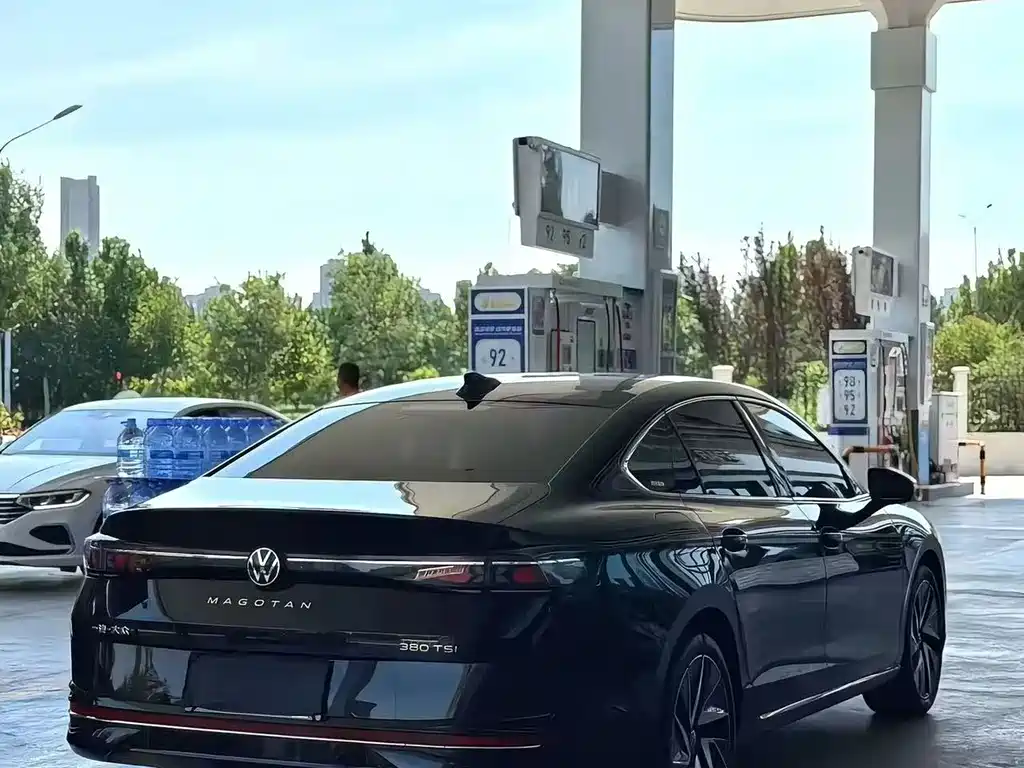 Volkswagen Magotan — миниатюра 7