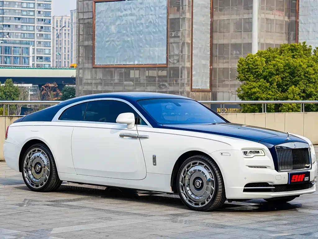 ROLLS-ROYCE PHANTOM