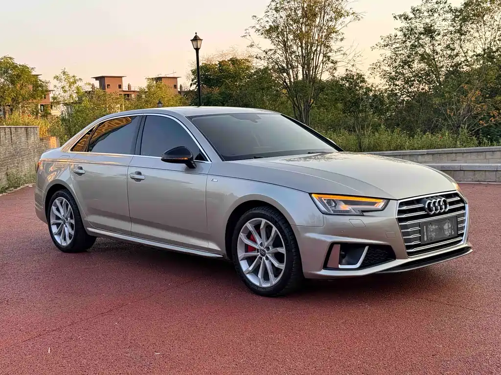 Audi A4L — миниатюра 3