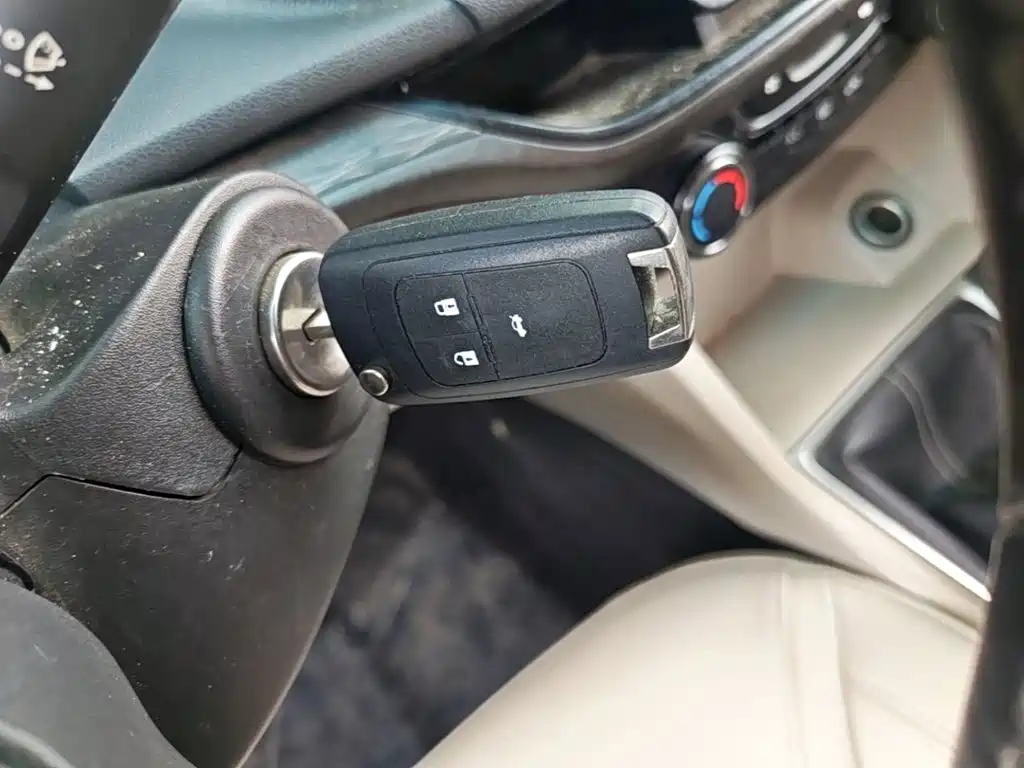 Buick Excelle — миниатюра 9