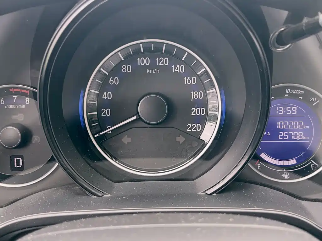 Honda Fit — миниатюра 10
