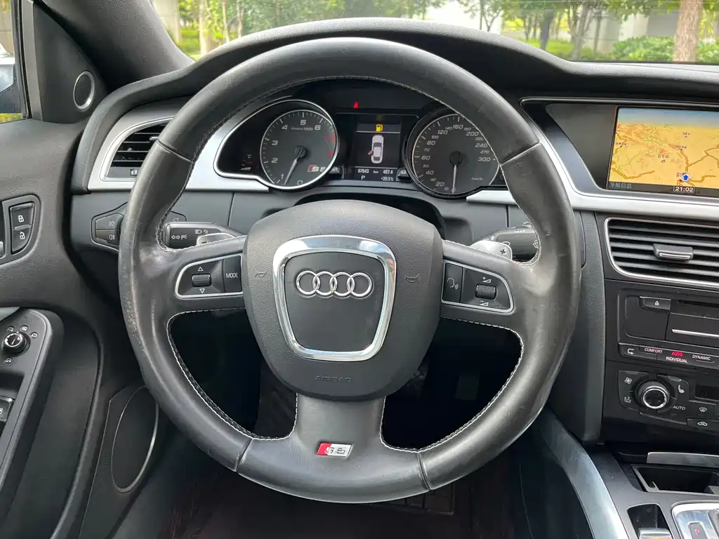 Audi S5 — миниатюра 10