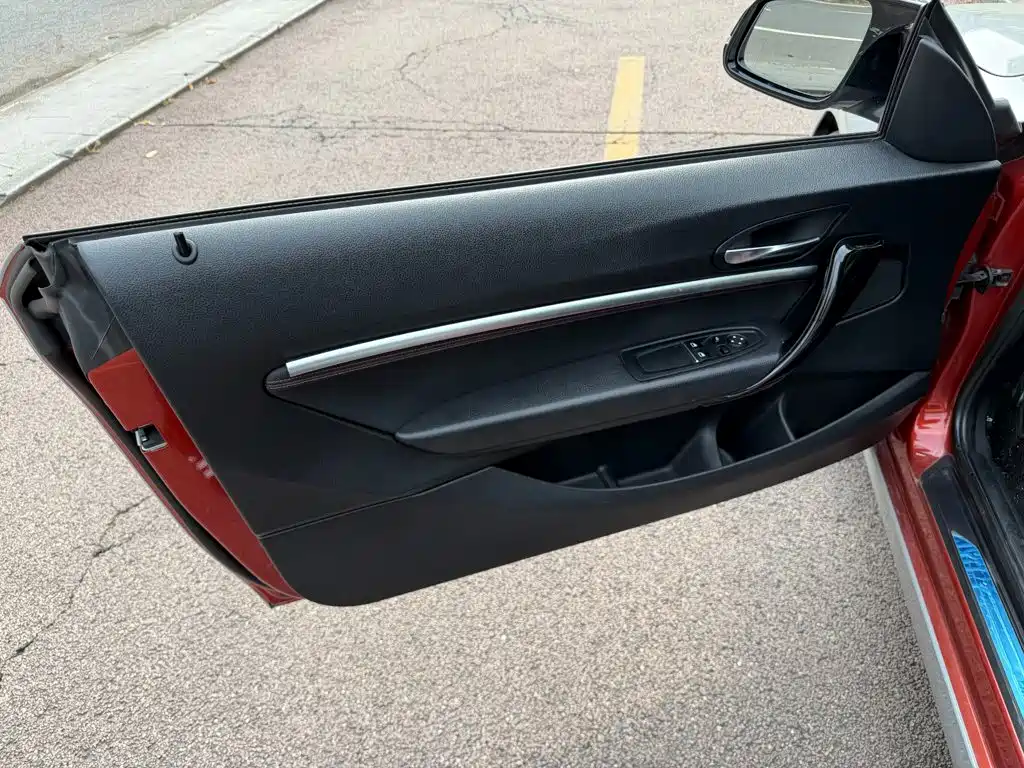 BMW 2 Series (Import) — миниатюра 6