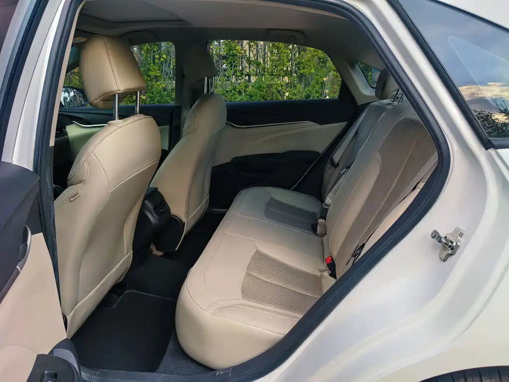 Buick Excelle — миниатюра 6