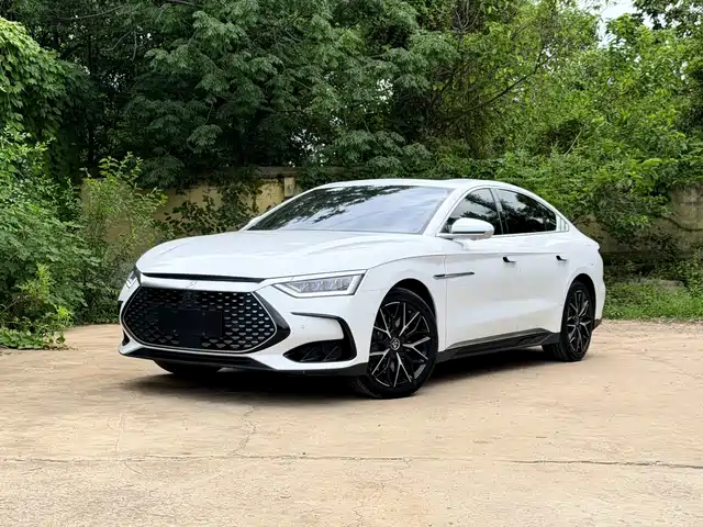 2022 BYD Han