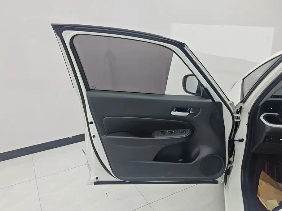 Honda Fit — миниатюра 7