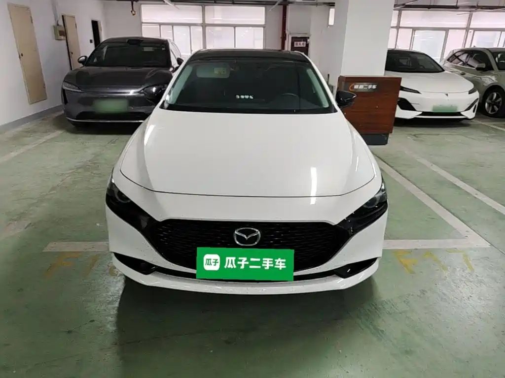 Mazda 3 Axela — миниатюра 3
