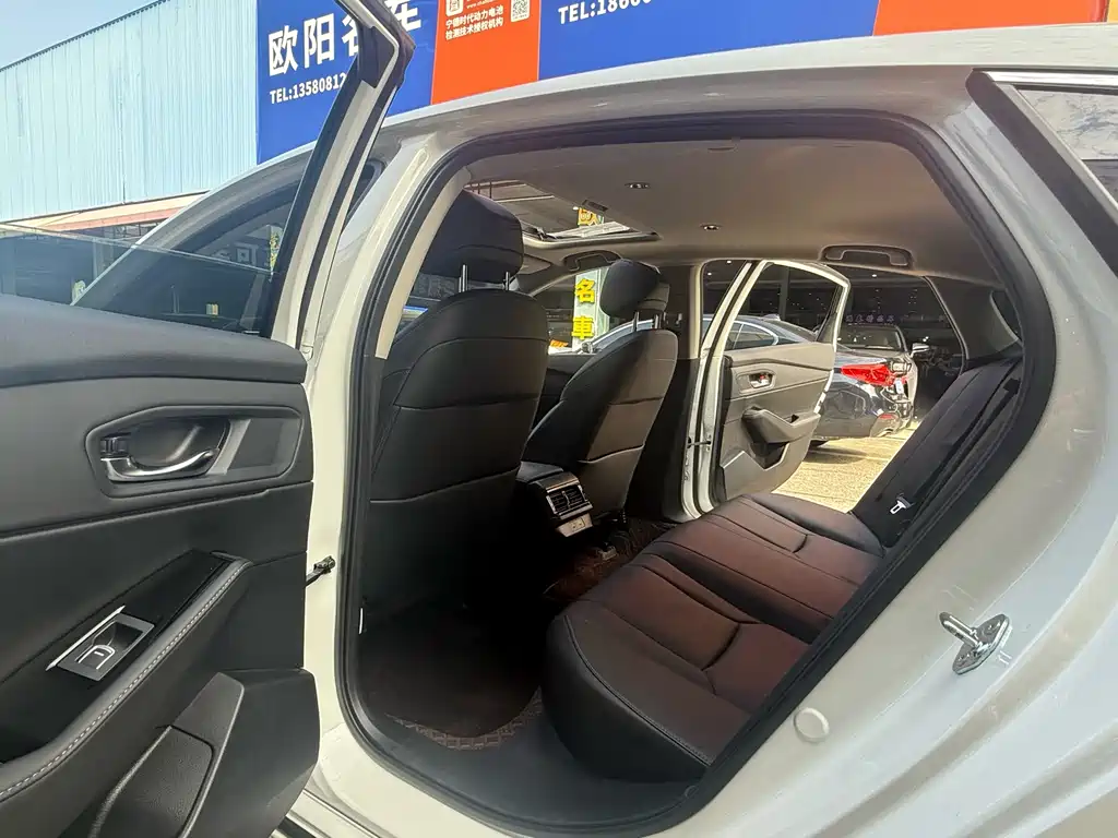 Honda Inspire 2023 260TURBO