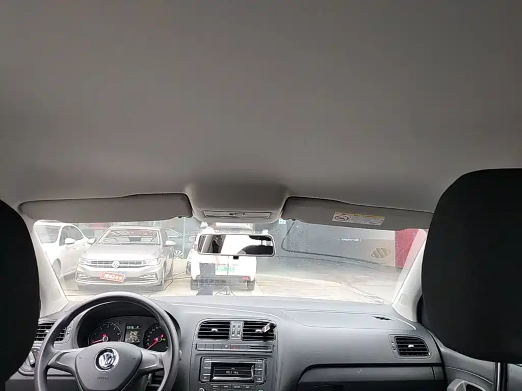 Volkswagen Polo — миниатюра 18
