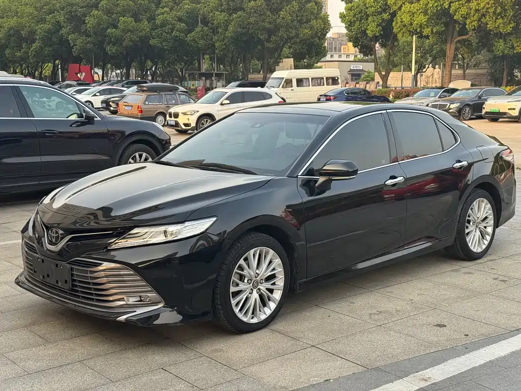 Toyota Camry 2018
