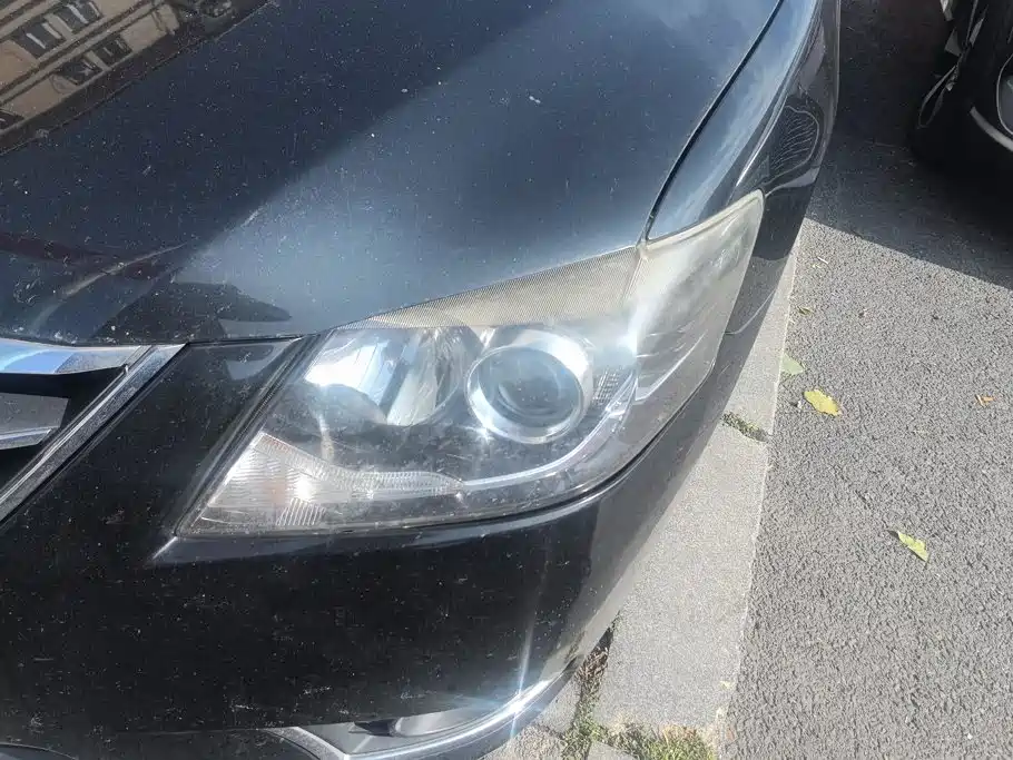 Toyota Camry — миниатюра 5