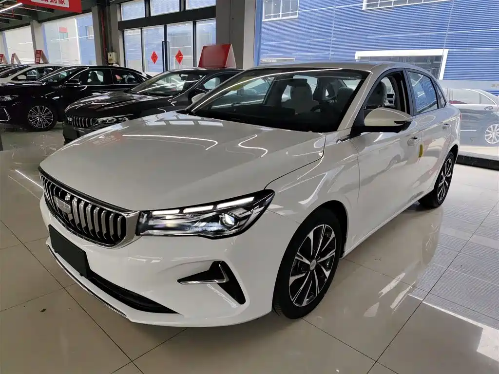 Geely Emgrand 2025