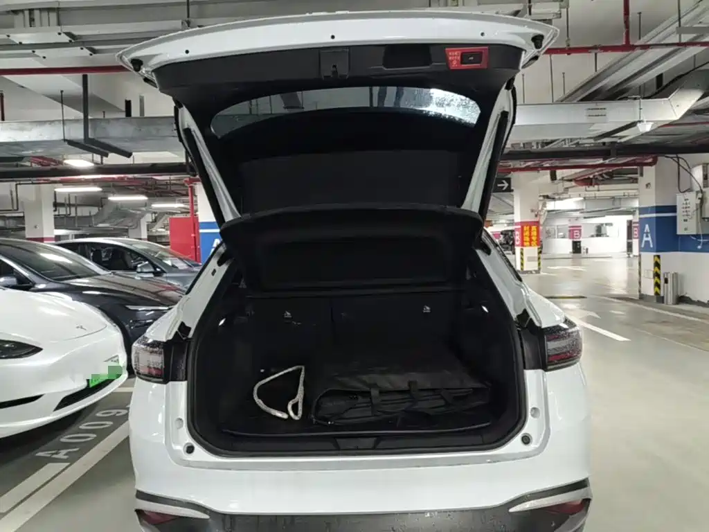 Volkswagen ID.4 X — миниатюра 19