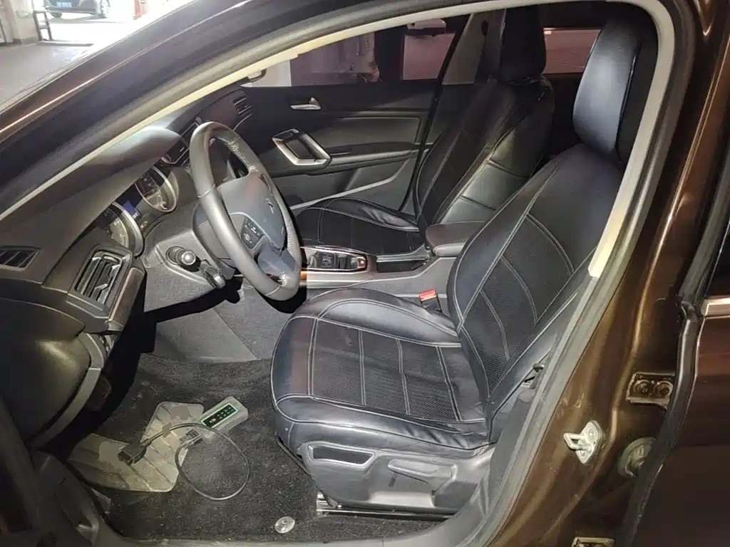 Peugeot 408 — миниатюра 15