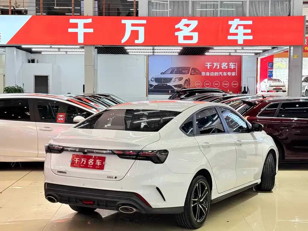 Geely Binrui — миниатюра 5