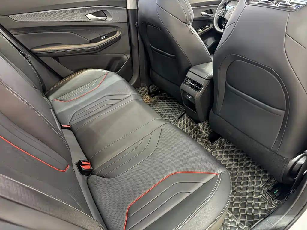 Geely Binrui — миниатюра 23