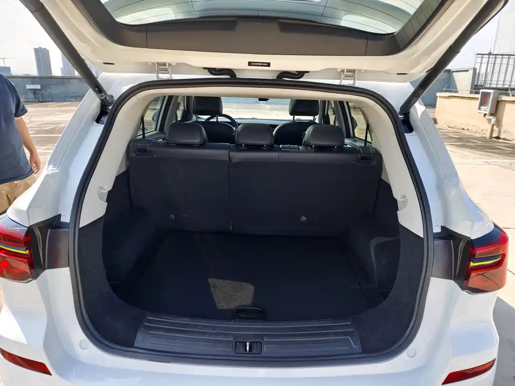 Roewe RX5 — миниатюра 17