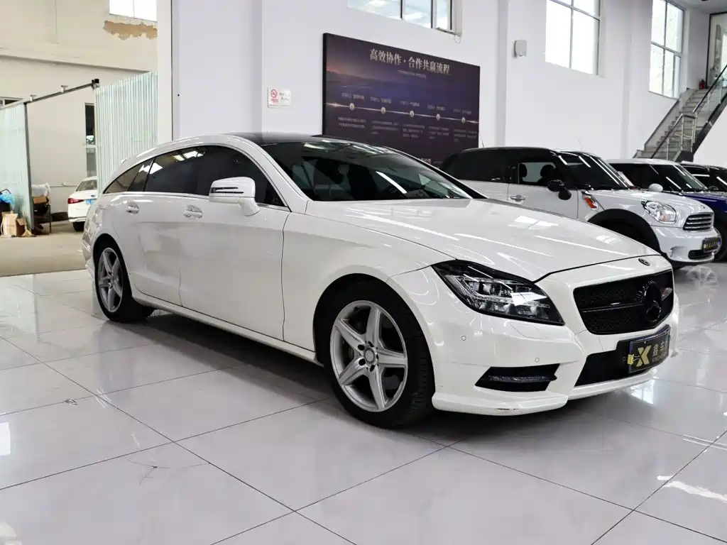 Mercedes-Benz CLS — миниатюра 3
