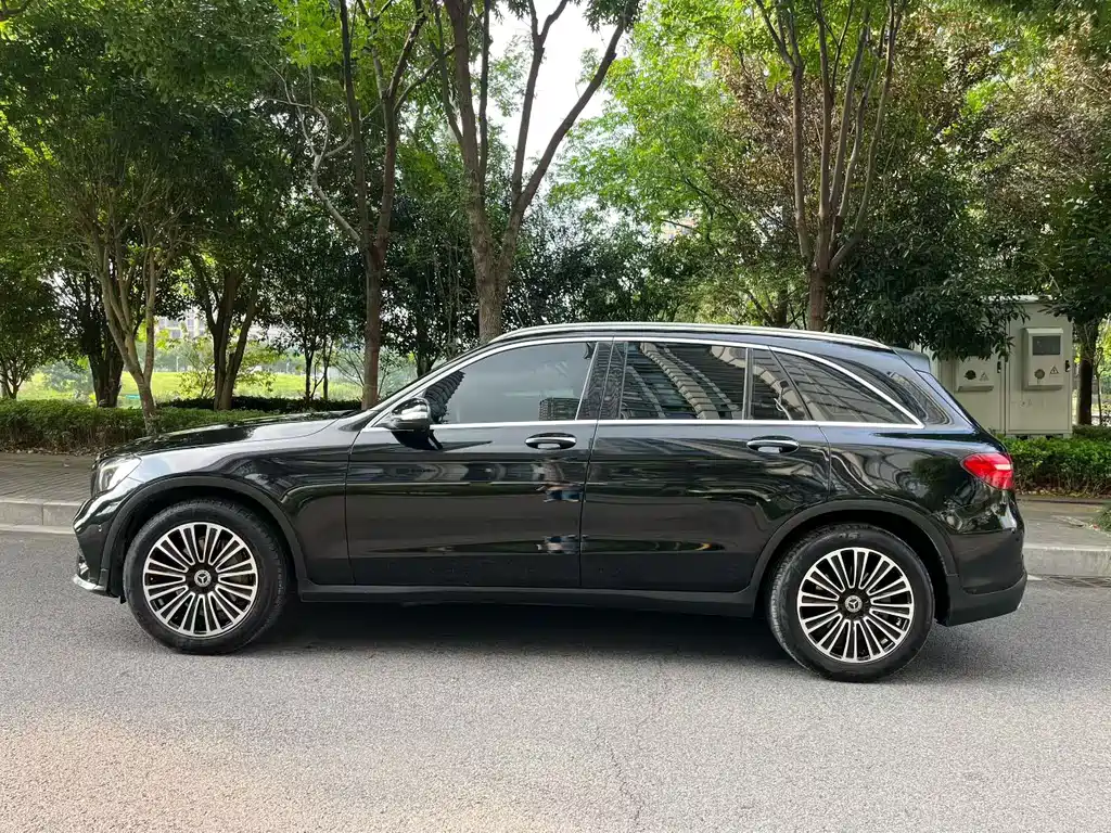Mercedes-Benz GLC — миниатюра 4