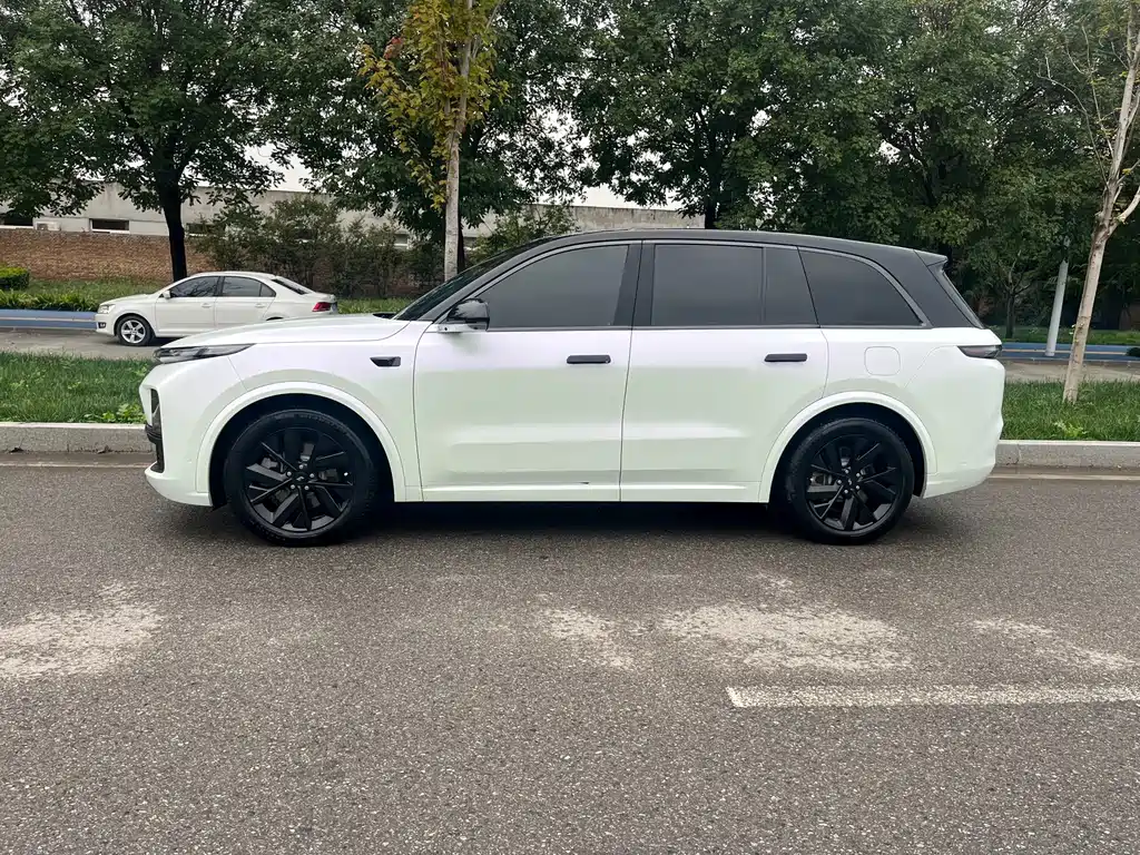 Li Auto Li L8 — миниатюра 17