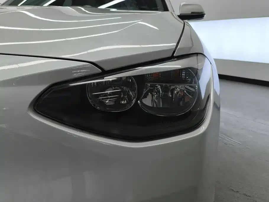 BMW 1 Series (Import) — миниатюра 5