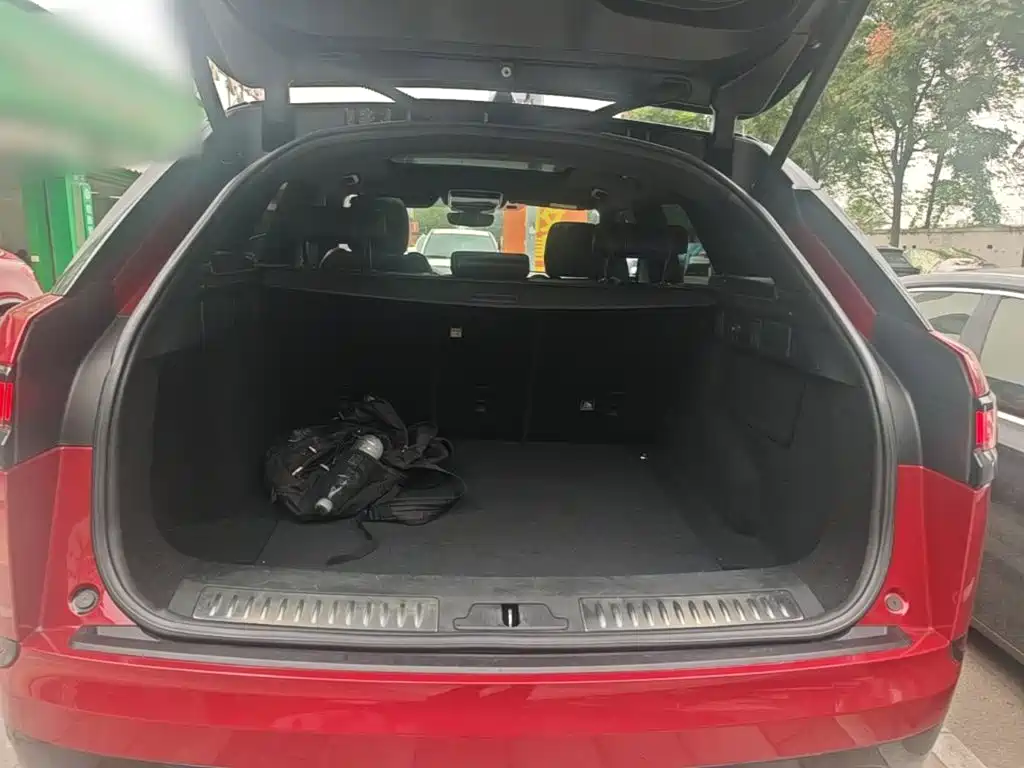 Land Rover Velar — миниатюра 19