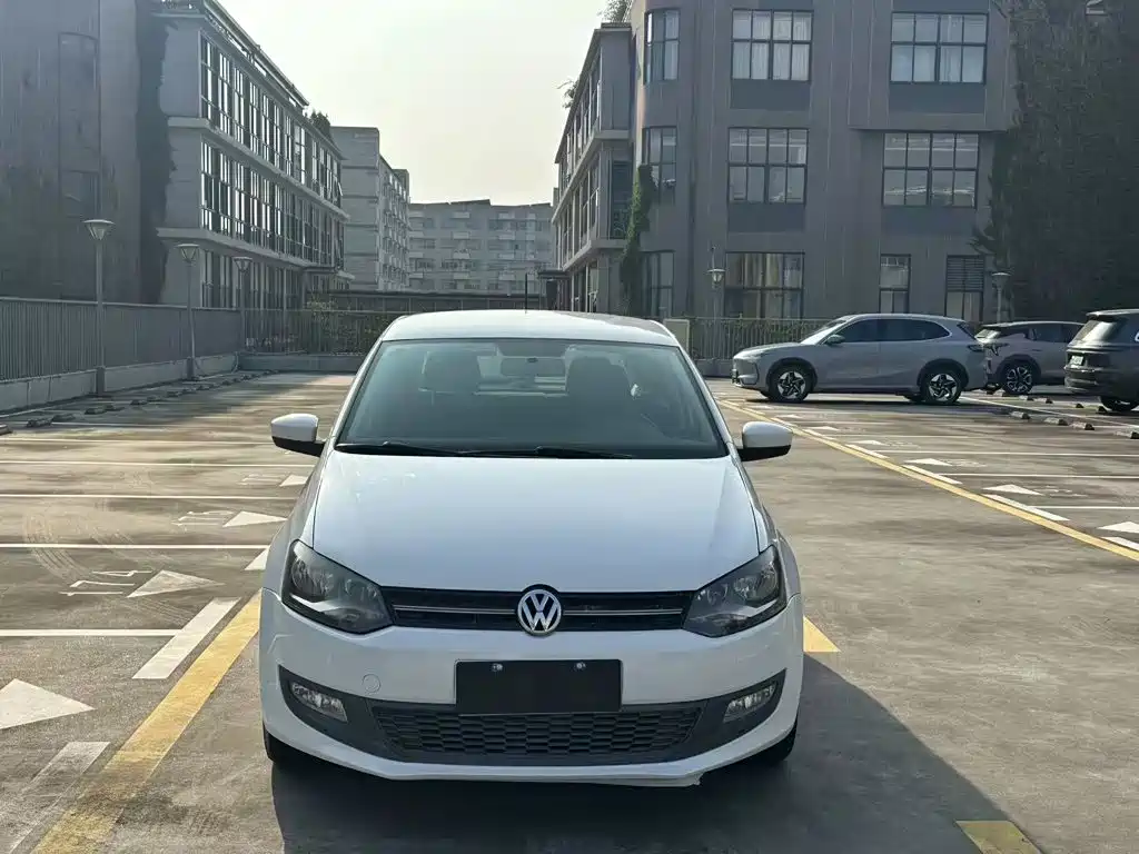 Volkswagen Polo — миниатюра 2
