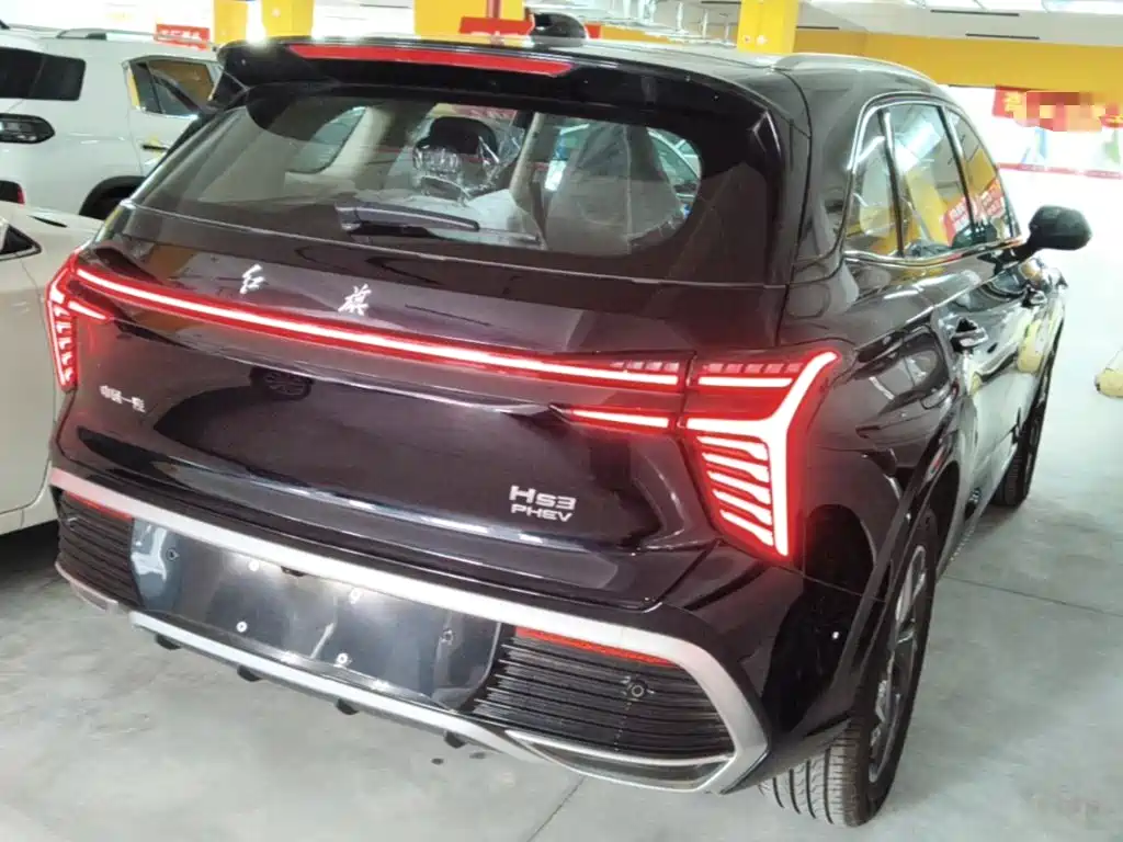 Hongqi Hongqi HS3 PHEV — миниатюра 7