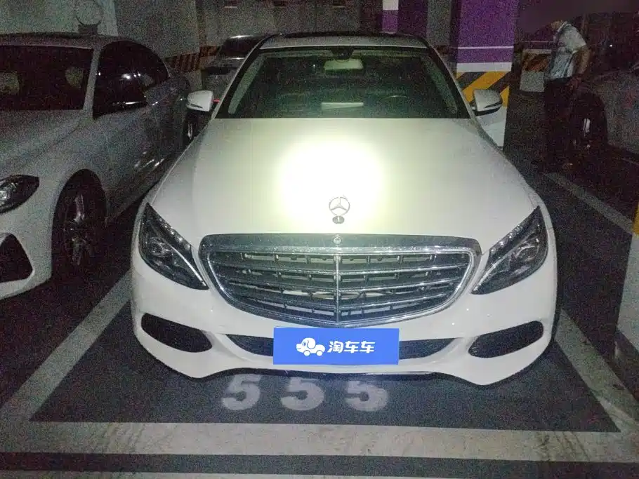 Mercedes-Benz C-Class — миниатюра 2