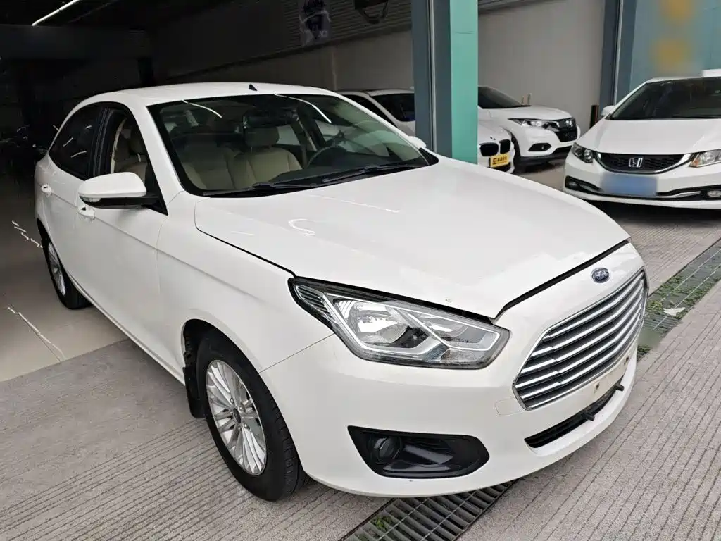 Ford Escort — миниатюра 4