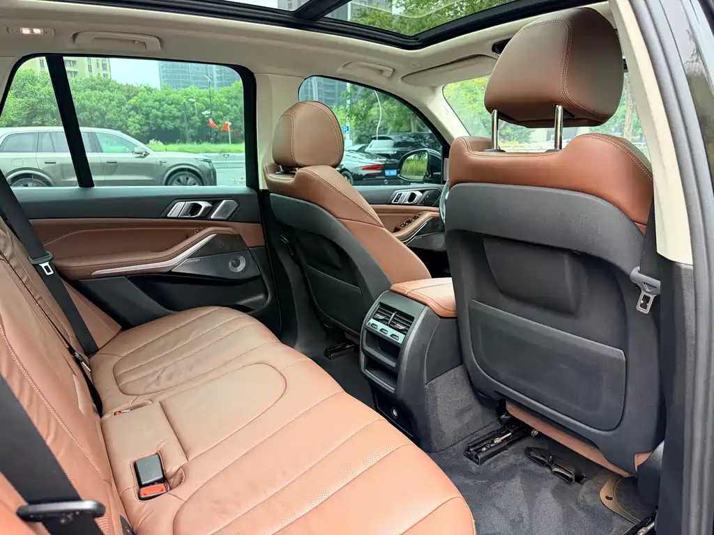 BMW X5 (Import) — миниатюра 14