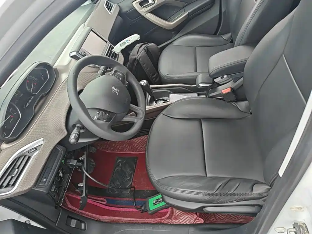 Peugeot 2008 — миниатюра 15