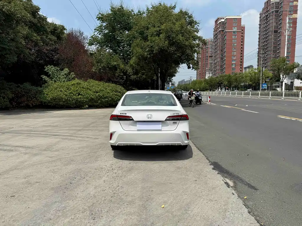 Honda Inspire — миниатюра 5