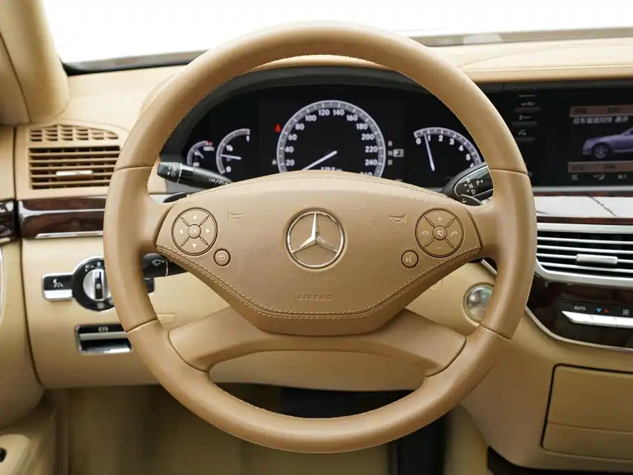 Mercedes-Benz S-Class — миниатюра 29