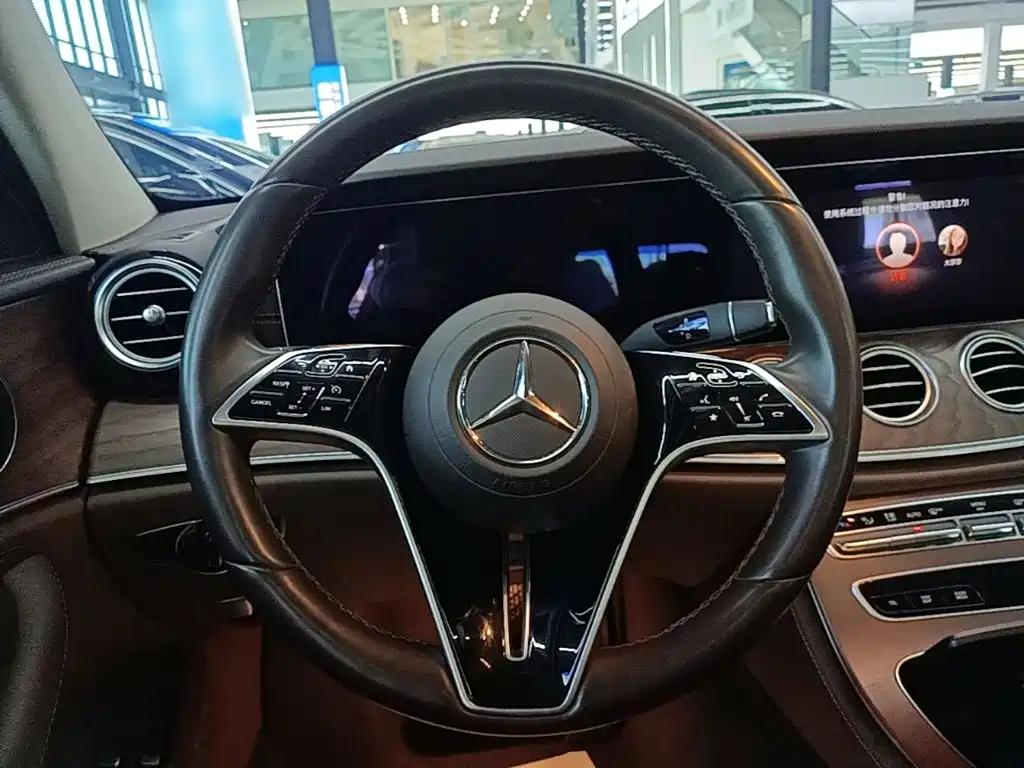 Mercedes-Benz E-Class PHEV 2022 — фото 10