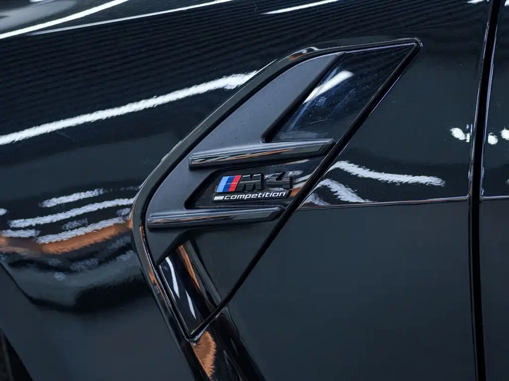 BMW M4 2022 — фото 9