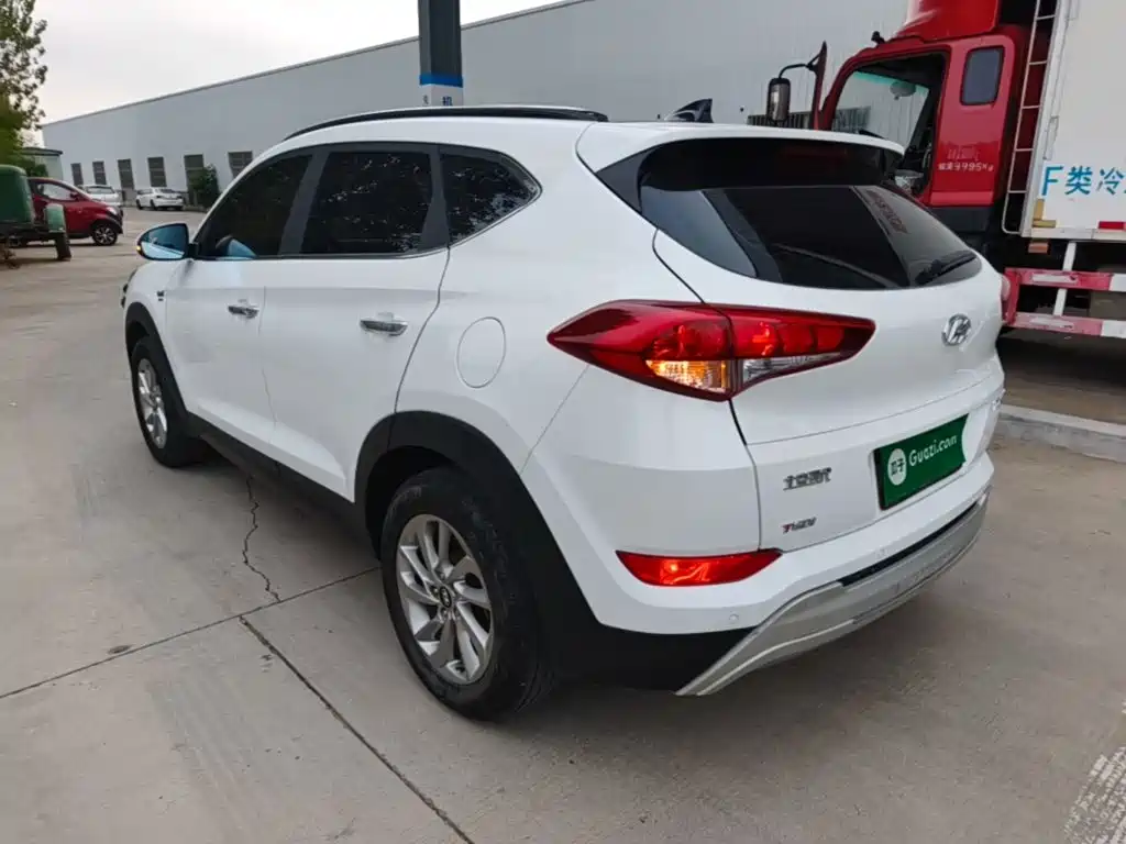 Hyundai Tucson — миниатюра 5