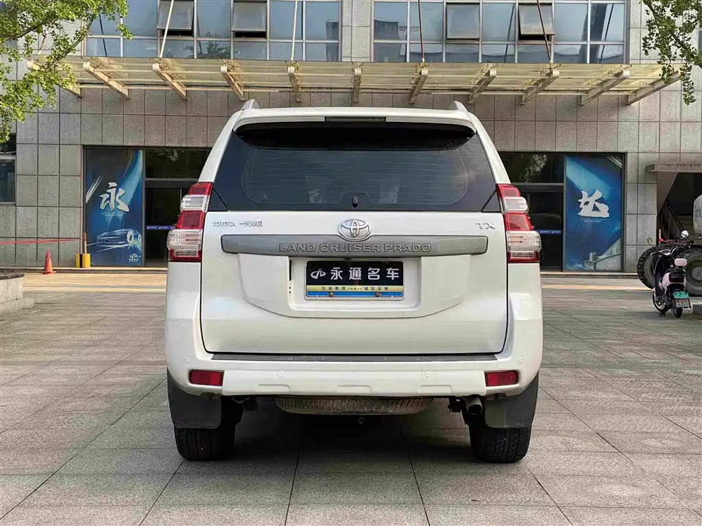 Toyota Prado — миниатюра 17