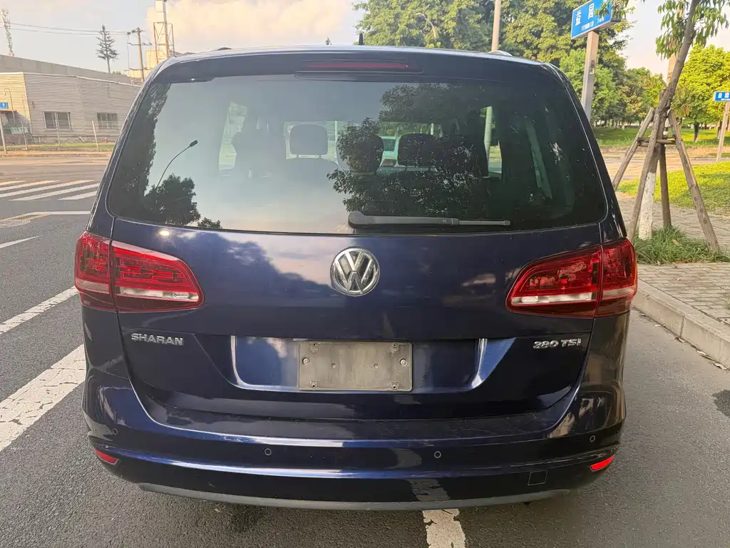 Volkswagen Sharan — миниатюра 6