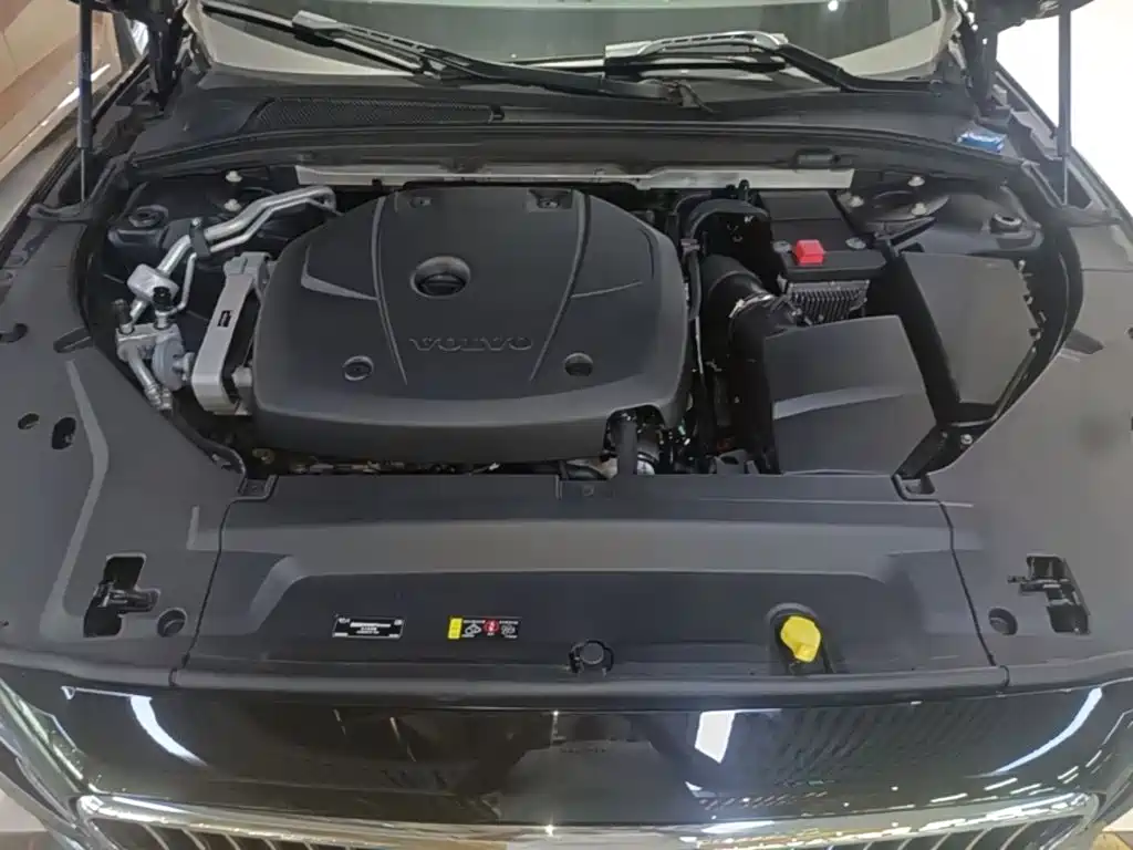 Volvo S90 — миниатюра 20