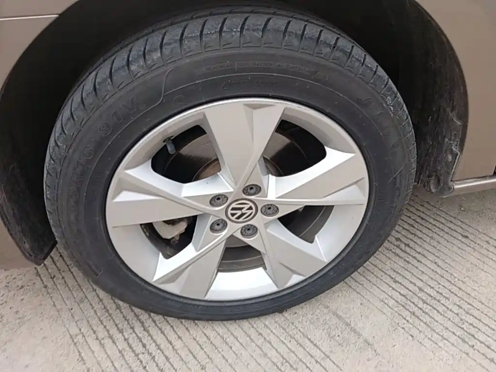 Volkswagen Bora — миниатюра 23