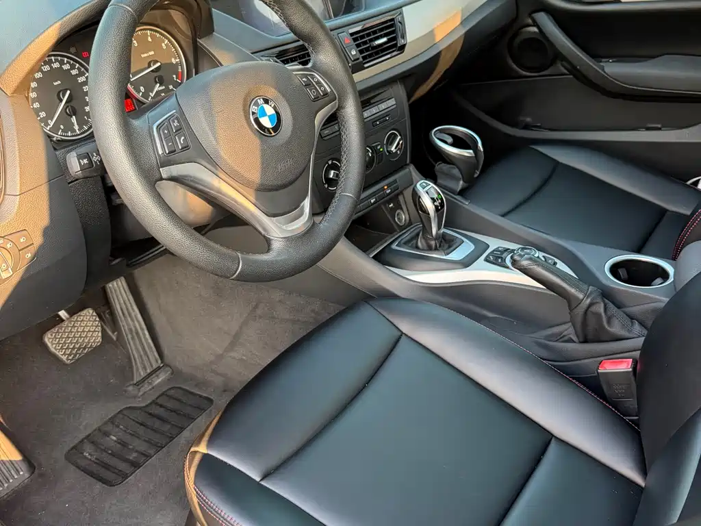 BMW X1 — миниатюра 5