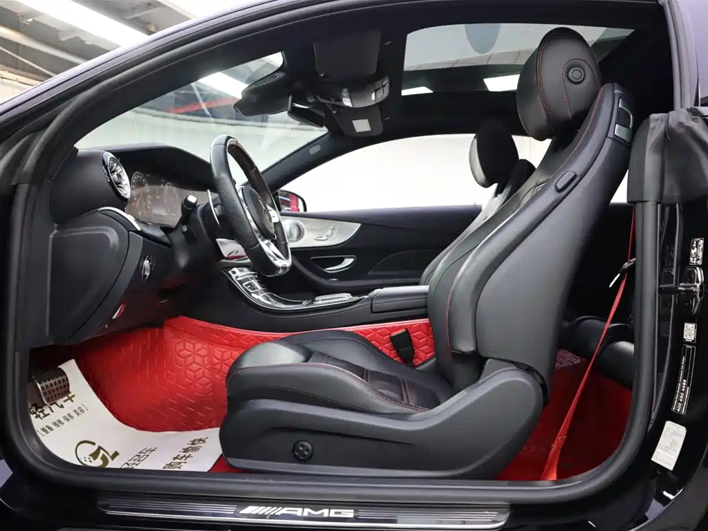 MERCEDES-BENZ E CLASS AMG