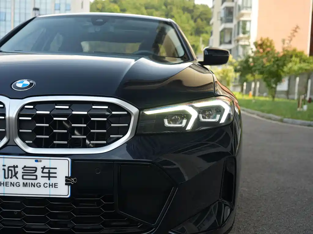 BMW 3 Series — миниатюра 14