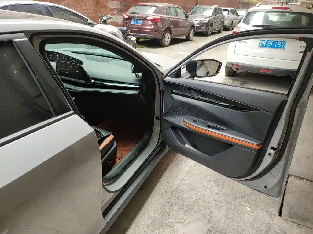 Changan UNI-V — миниатюра 18
