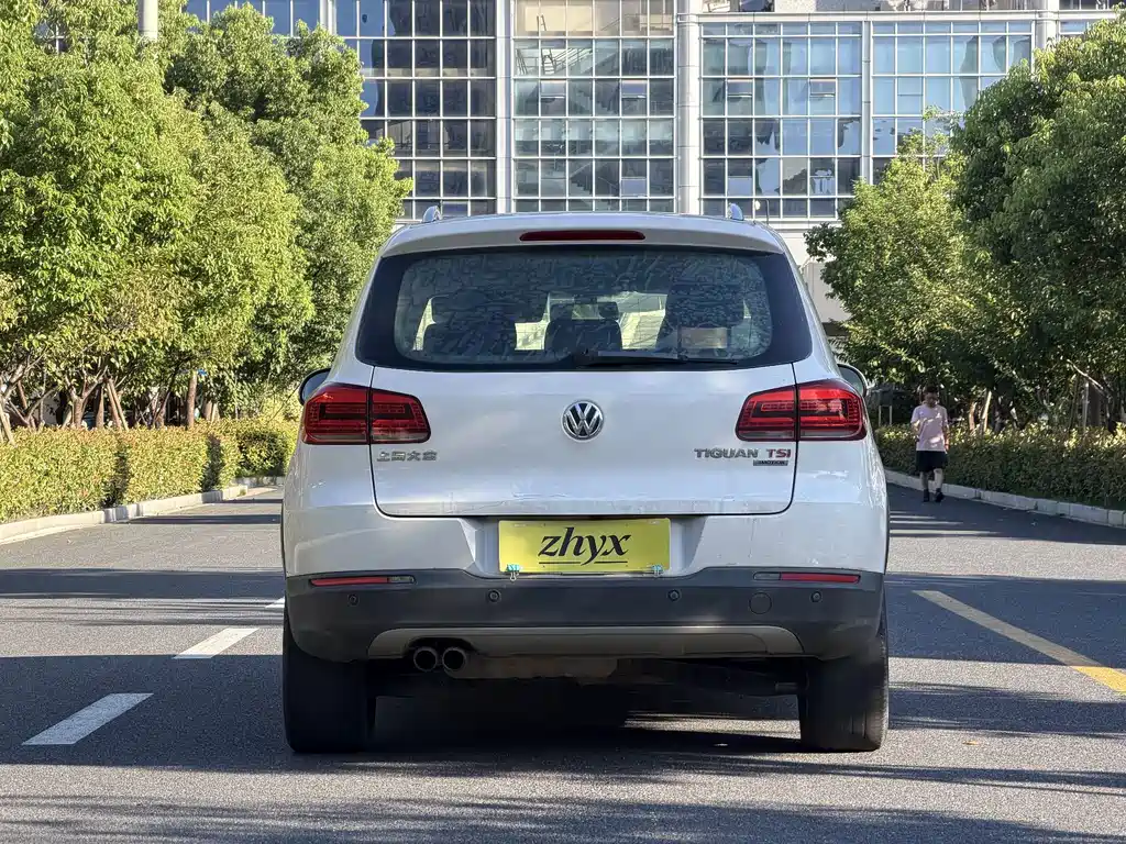 Volkswagen Tiguan — миниатюра 6