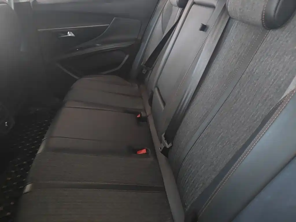 Peugeot 4008 — миниатюра 17
