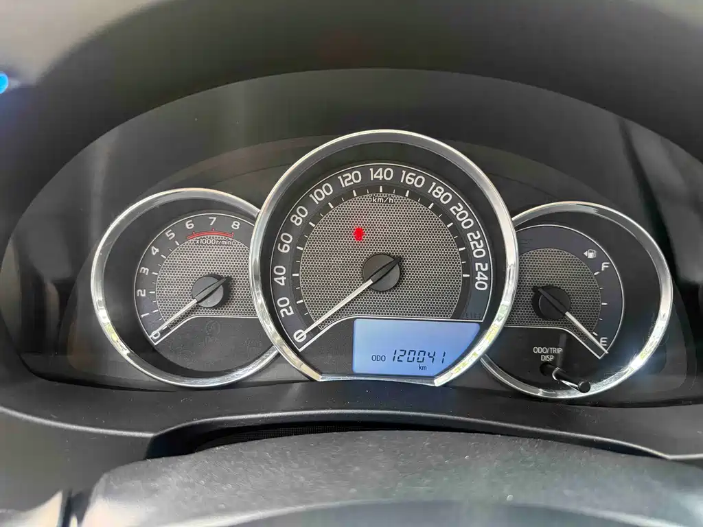 Toyota Corolla — миниатюра 14