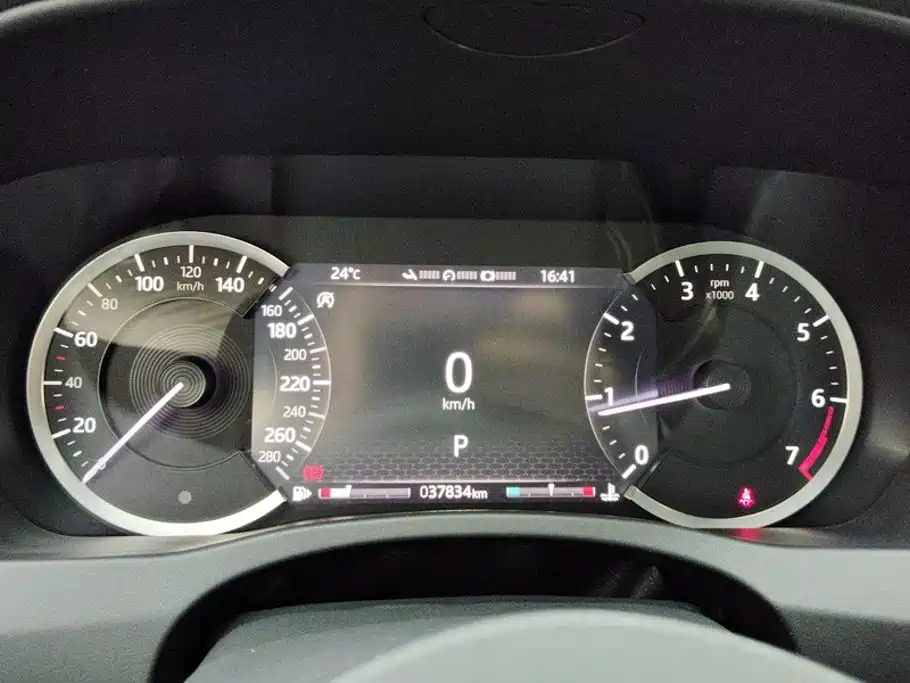 Jaguar XEL — миниатюра 14